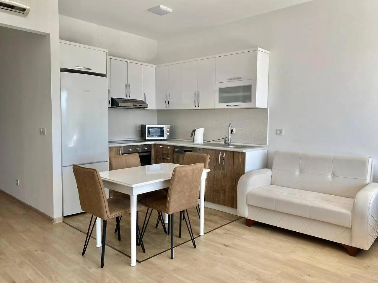 Apartments With Sea And Mountain Views, Portа Batumi Tower 0*,