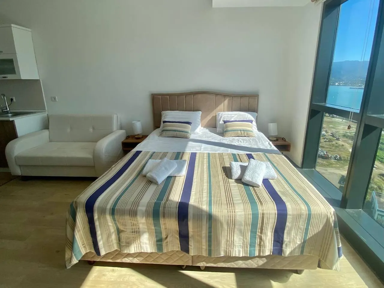 Apartments With Sea And Mountain Views, Portа Batumi Tower 0*,  Georgia